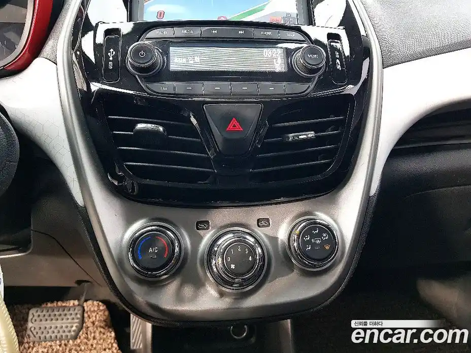 Chevrolet Spark 2016 1.0 Автомат в Москве № 419932, фото 14