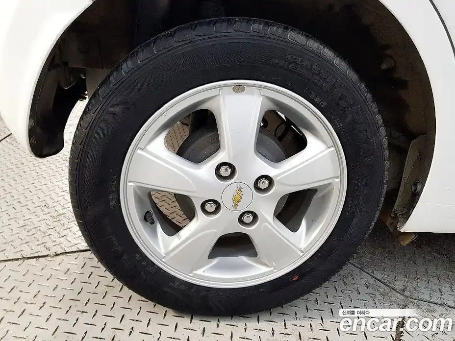 Chevrolet Spark 2016 1.0 Автомат в Москве № 419932, фото 20