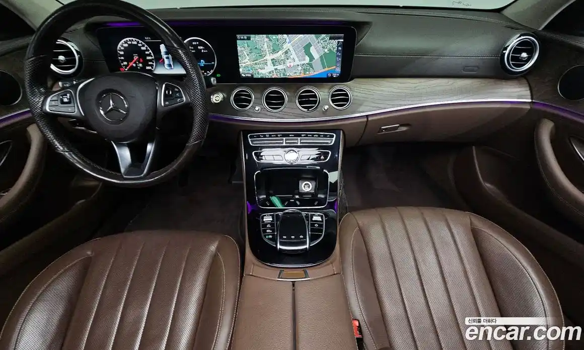 Mercedes-Benz E-Class 2017 2.0 Автомат в Москве № 428070, фото 7