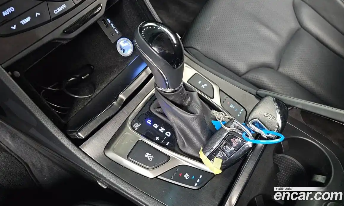 Hyundai Grandeur 2013 3.0 Автомат в Москве № 43571, фото 14