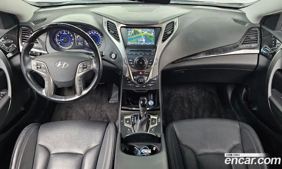 Hyundai Grandeur 2013 3.0 Автомат в Москве № 43571, фото 19