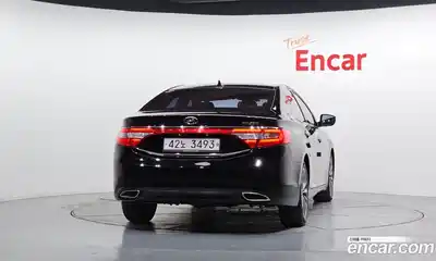 Hyundai Grandeur 2013 3.0 Автомат в Москве № 43571, миниатюра 4