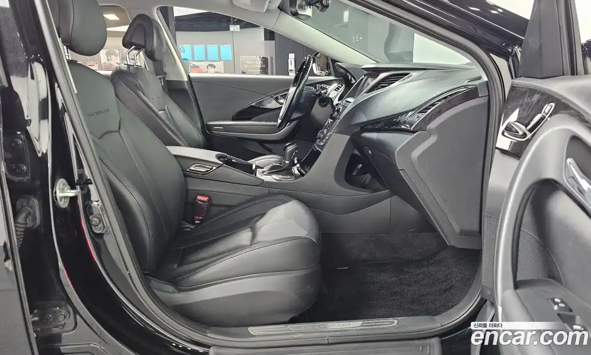 Hyundai Grandeur 2013 3.0 Автомат в Москве № 43571, фото 10