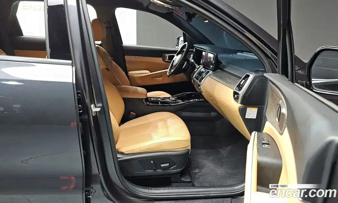 Kia Sorento 2021 1.6 Автомат в Москве № 451798, фото 11