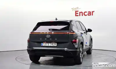 Hyundai Kona 2023 1.6 Автомат в Москве № 457361, миниатюра 4
