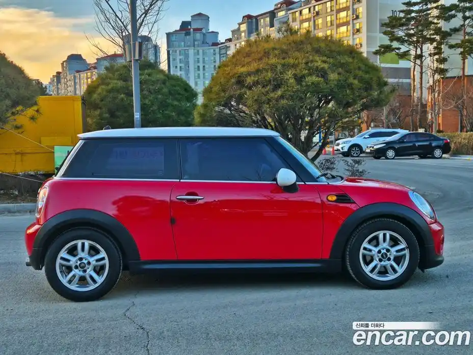 Mini Cooper 2011 1.6 Автомат в Москве № 459311, фото 19