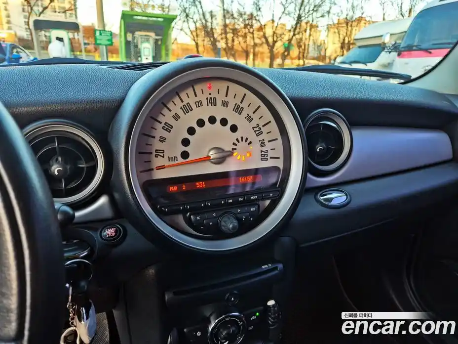 Mini Cooper 2011 1.6 Автомат в Москве № 459311, фото 10