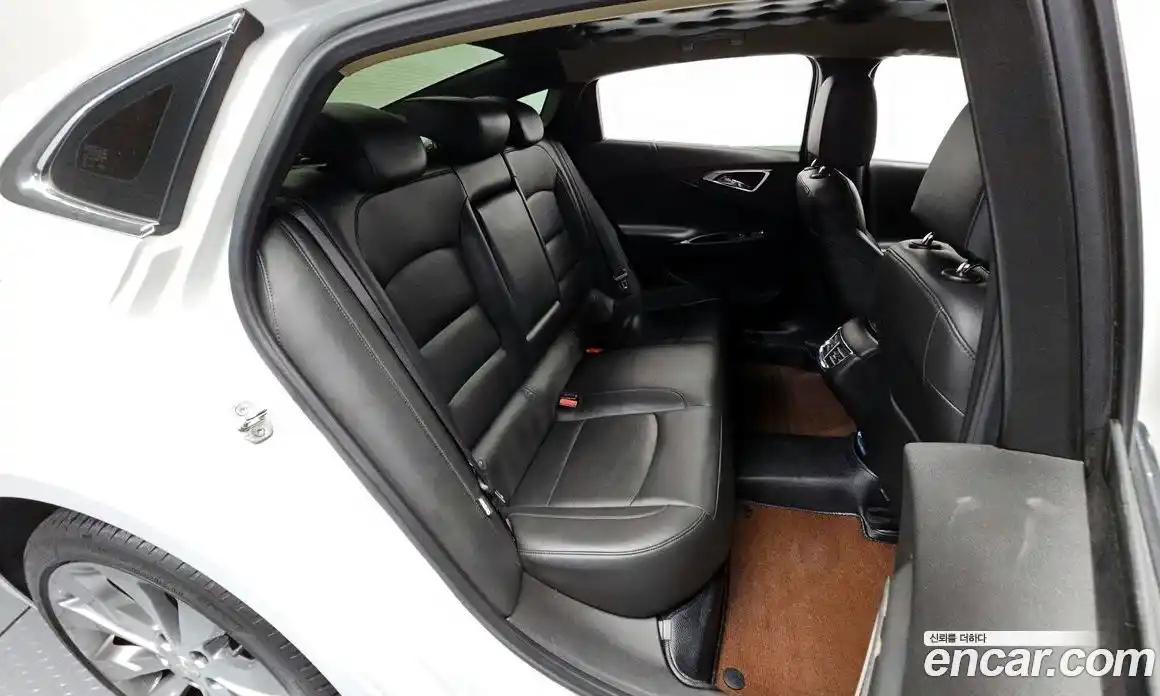 Chevrolet Malibu 2017 2.0 Автомат в Москве № 462748, фото 12