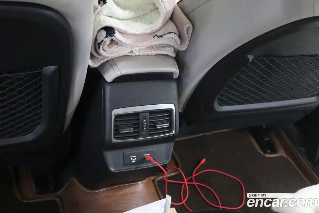 Renault QM6 2020 2.0 Вариатор в Москве № 463323, фото 9