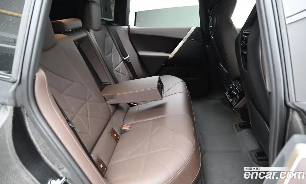 BMW iX 2025 0.3 Автомат в Москве № 463985, фото 12