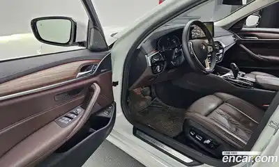 BMW 5-Series 2023 2.0 Автомат в Москве № 464134, миниатюра 11