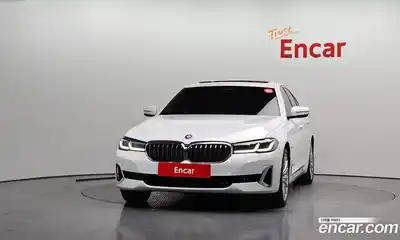 BMW 5-Series 2023 2.0 Автомат в Москве № 464134, миниатюра 3