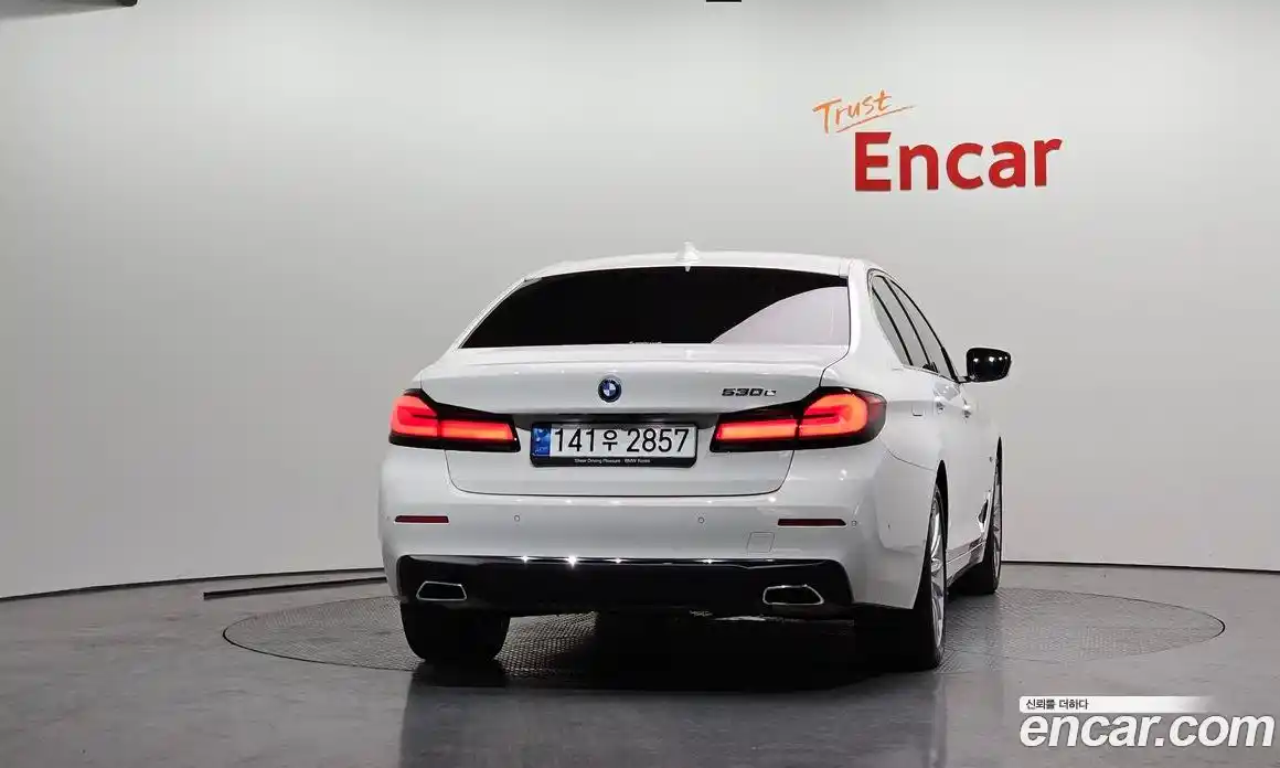 BMW 5-Series 2023 2.0 Автомат в Москве № 464134, фото 4