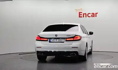 BMW 5-Series 2023 2.0 Автомат в Москве № 464134, миниатюра 4