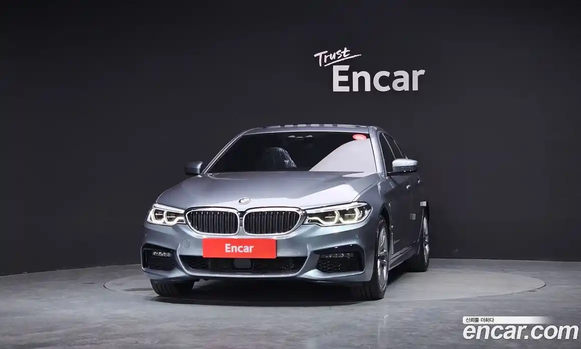 BMW 5-Series 2020 2.0 Автомат в Москве № 464366, фото 3