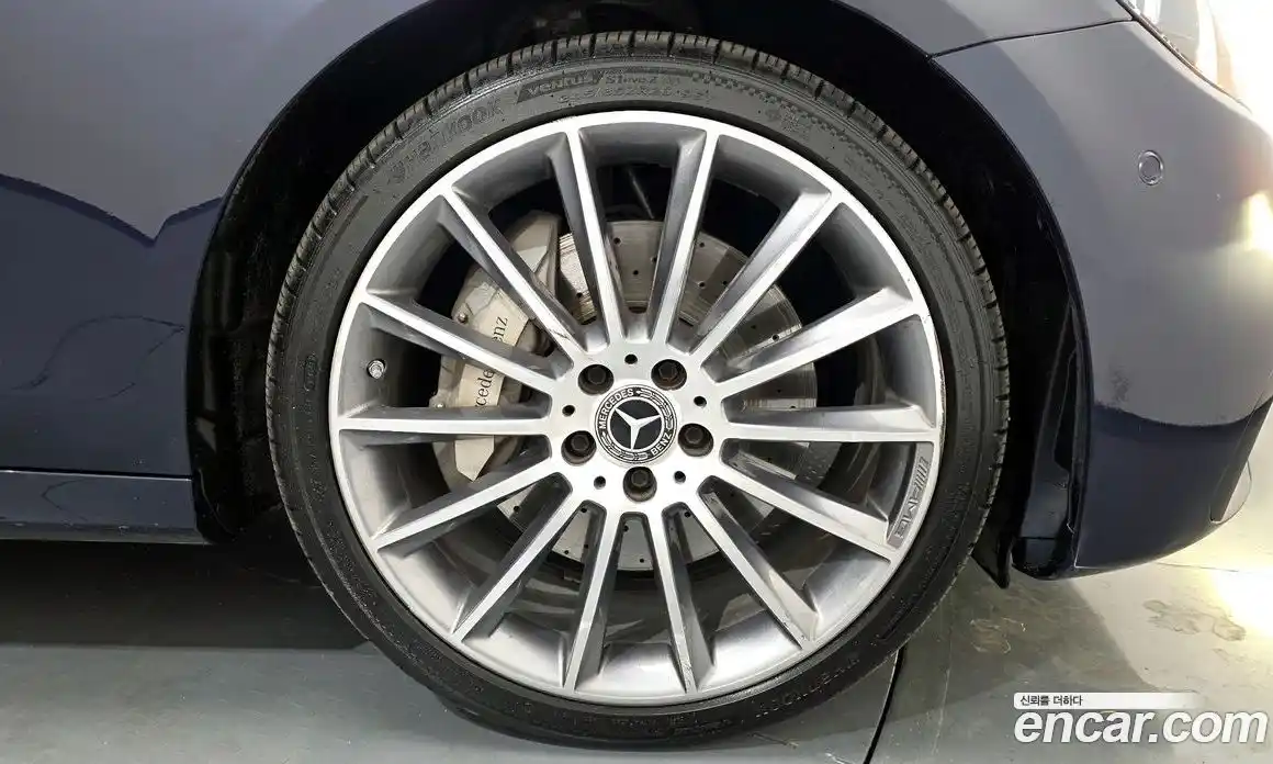 Mercedes-Benz E-Class 2021 2.0 Автомат в Москве № 467578, фото 5