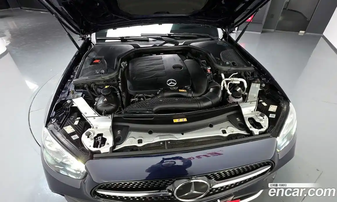 Mercedes-Benz E-Class 2021 2.0 Автомат в Москве № 467578, фото 6