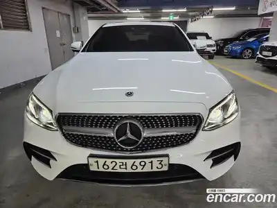 Mercedes-Benz E-Class 2019 2.0 Автомат в Москве № 468085, миниатюра 2