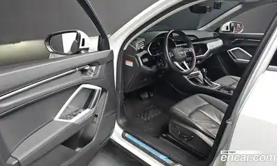 Audi Q3 2024 2.0 Автомат в Москве № 468373, миниатюра 11