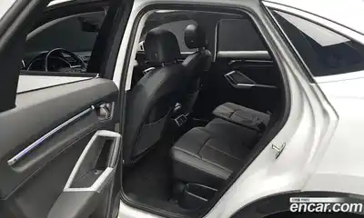 Audi Q3 2024 2.0 Автомат в Москве № 468373, миниатюра 12