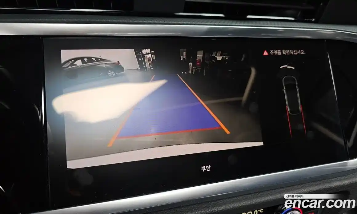 Audi Q3 2024 2.0 Автомат в Москве № 468373, фото 15