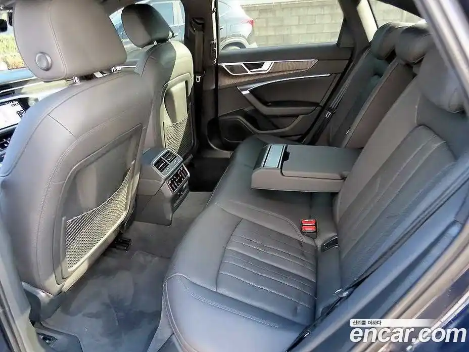 Audi A6 2020 2.0 Автомат в Москве № 469526, фото 11