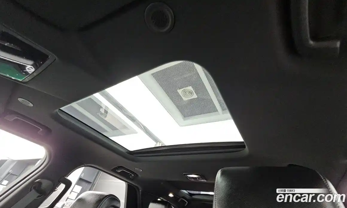 Land Rover Discovery 2022 3.0 Автомат в Москве № 471060, фото 19