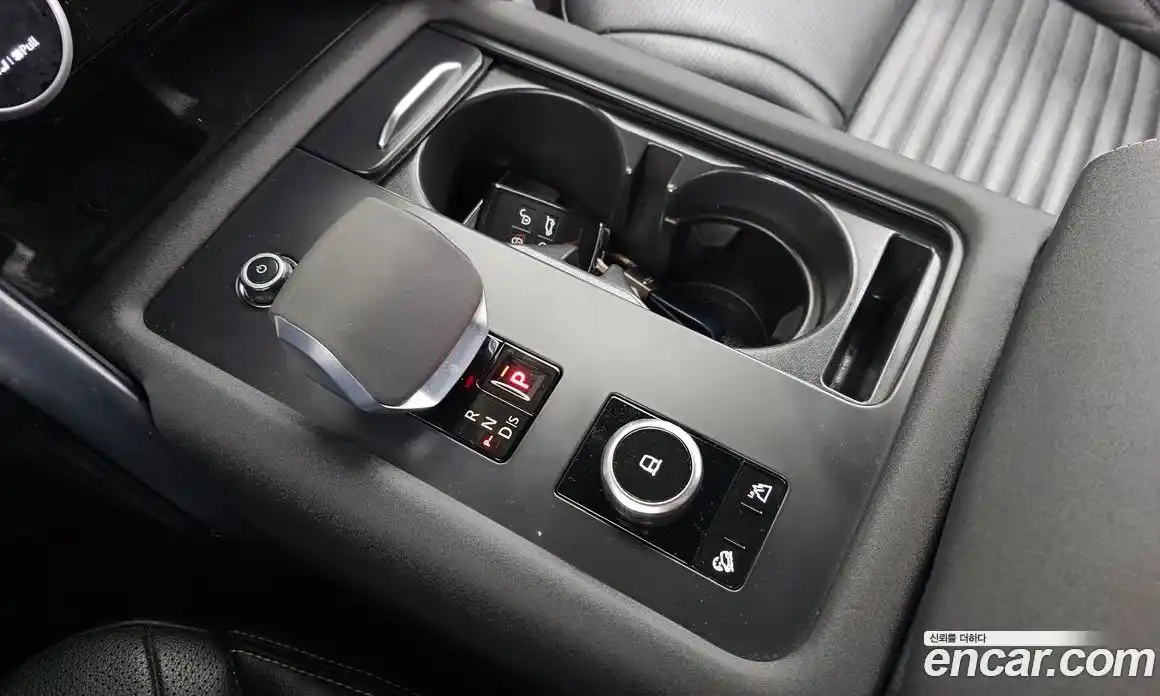 Land Rover Discovery 2022 3.0 Автомат в Москве № 471060, фото 9