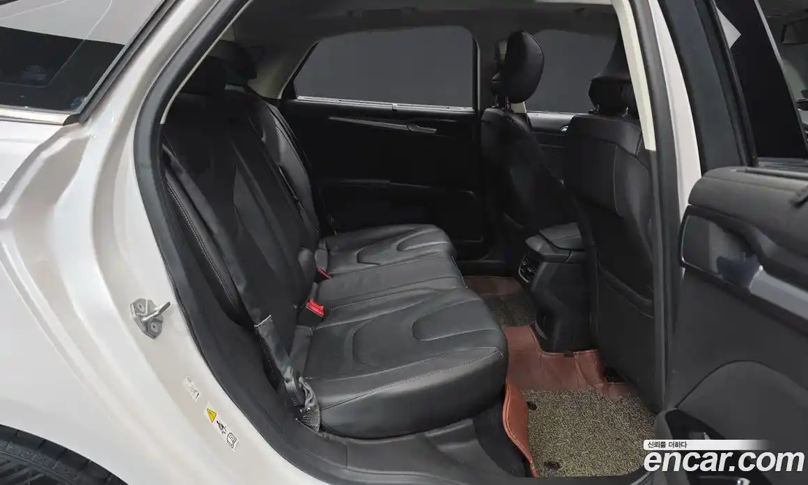 Ford Mondeo 2015 2.0 Автомат в Москве № 473771, фото 12