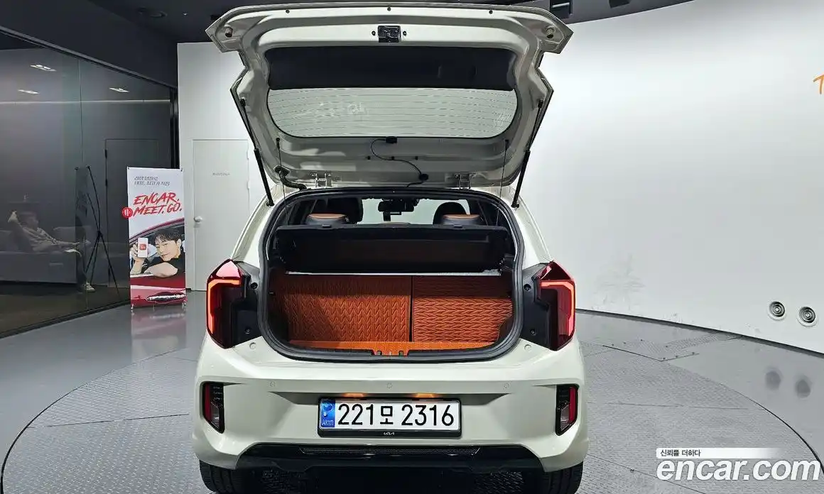 Kia Morning 2024 1.0 Автомат в Москве № 5128, фото 19