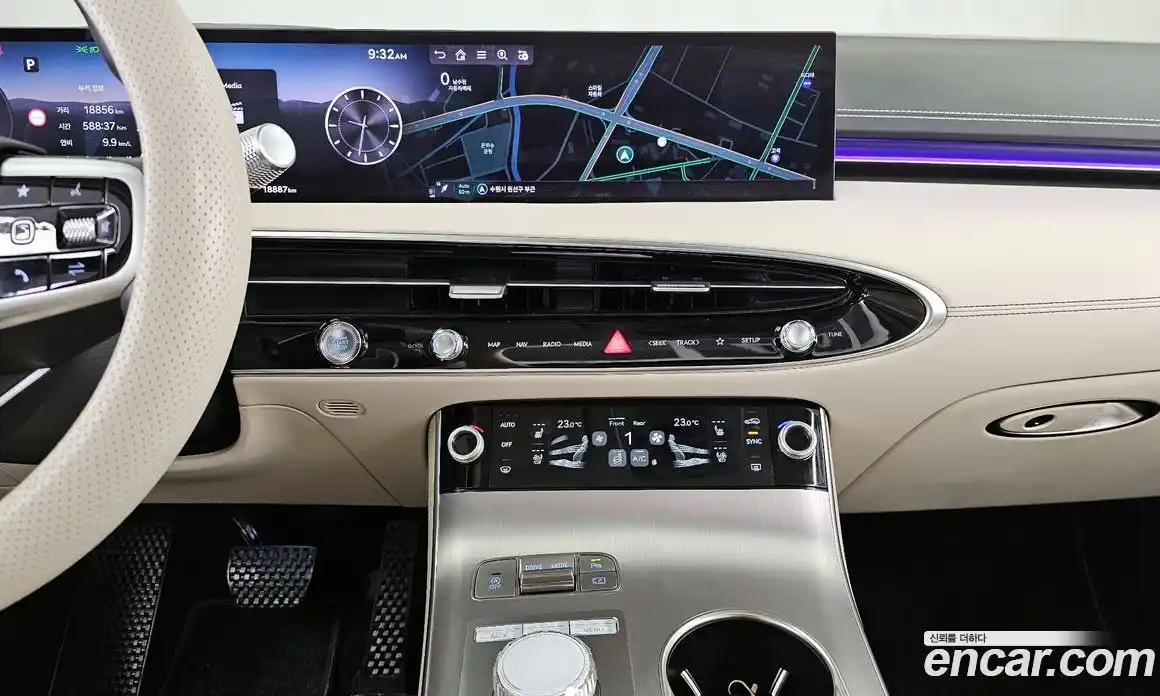 Genesis GV70 2025 2.5 Автомат в Москве № 57055, фото 15