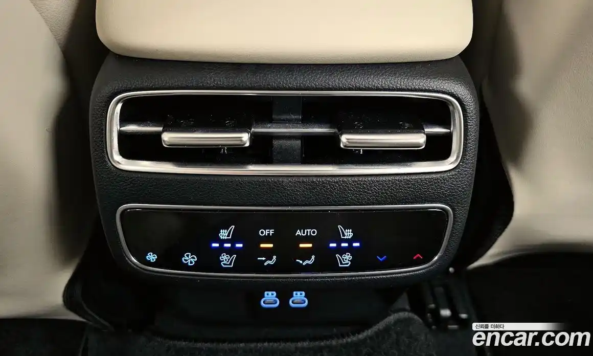 Genesis GV70 2025 2.5 Автомат в Москве № 57055, фото 18