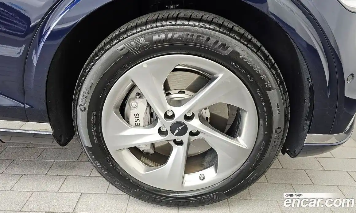 Genesis GV70 2025 2.5 Автомат в Москве № 57055, фото 9