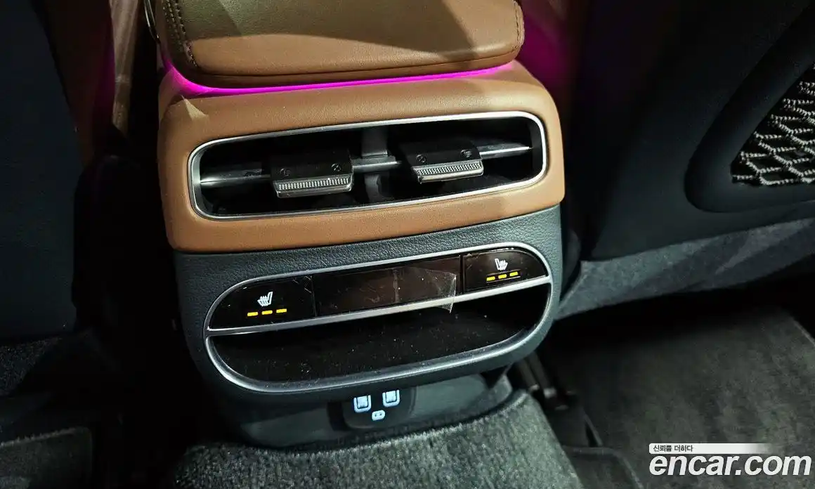 Genesis GV70 2024 2.5 Автомат в Москве № 58342, фото 18