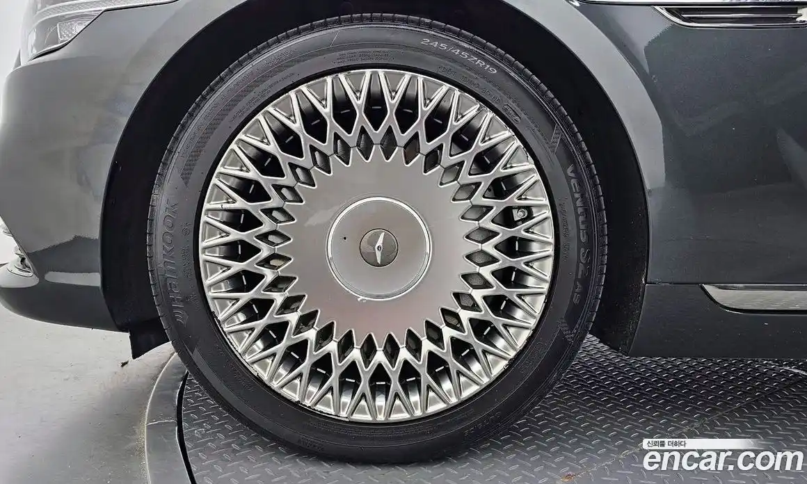 Genesis G90 2019 3.8 Автомат в Москве № 58971, фото 16