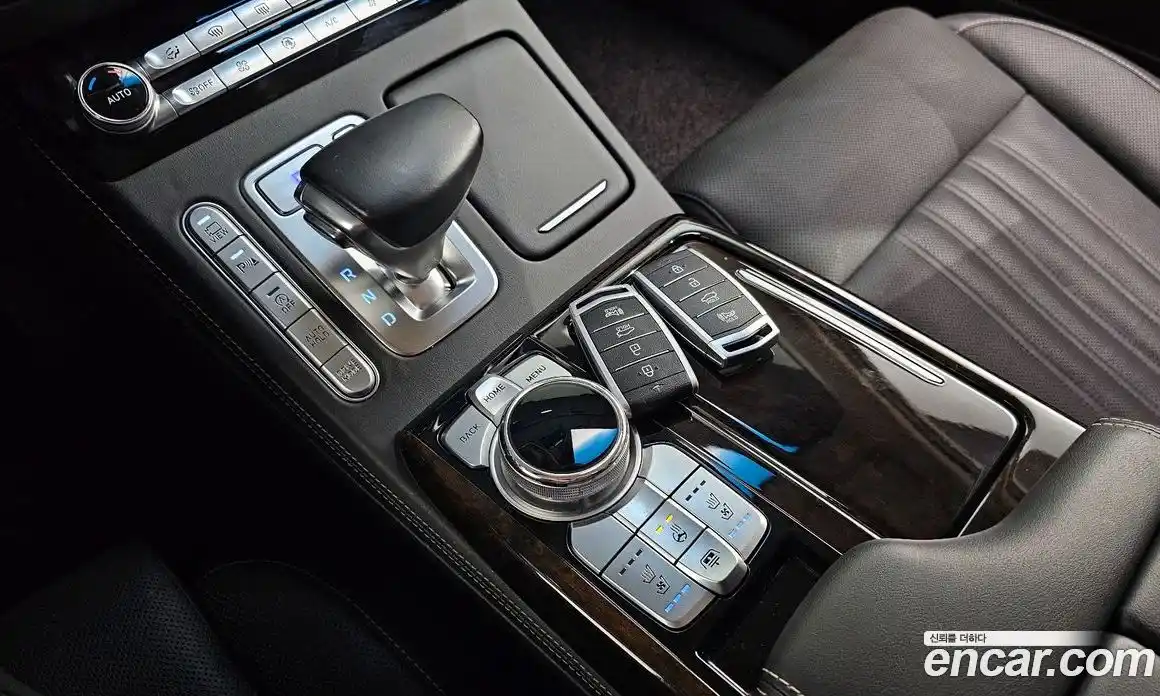 Genesis G90 2019 3.8 Автомат в Москве № 58971, фото 6