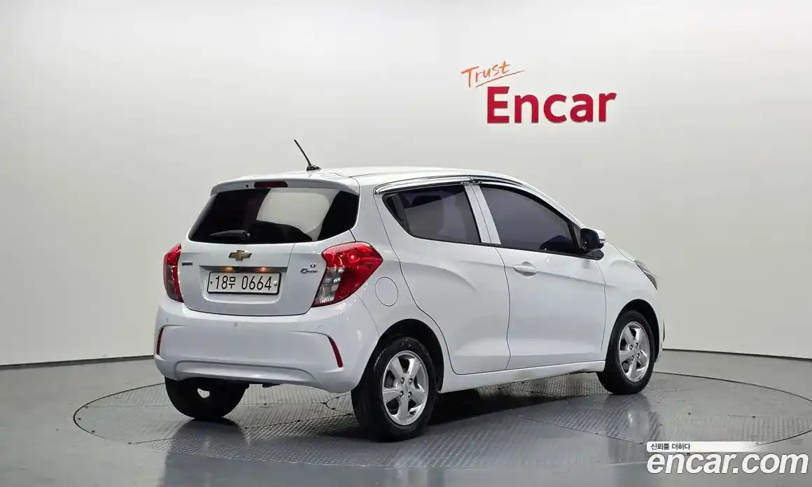 Chevrolet Spark 2017 1.0 Автомат в Москве № 96440, фото 11