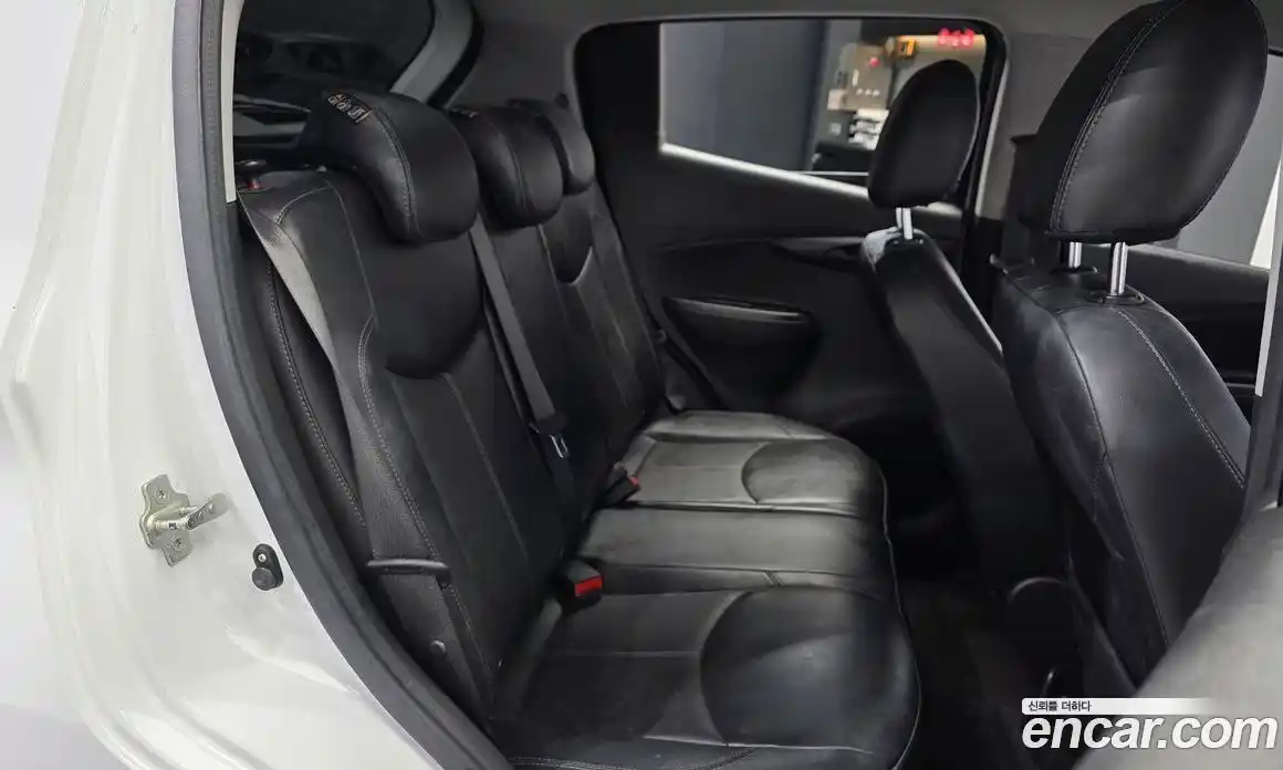 Chevrolet Spark 2017 1.0 Автомат в Москве № 96440, фото 16