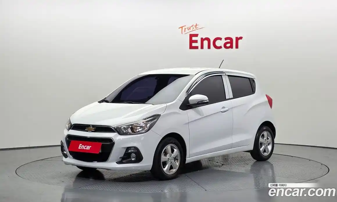 Chevrolet Spark 2017 1.0 Автомат в Москве № 96440, фото 3