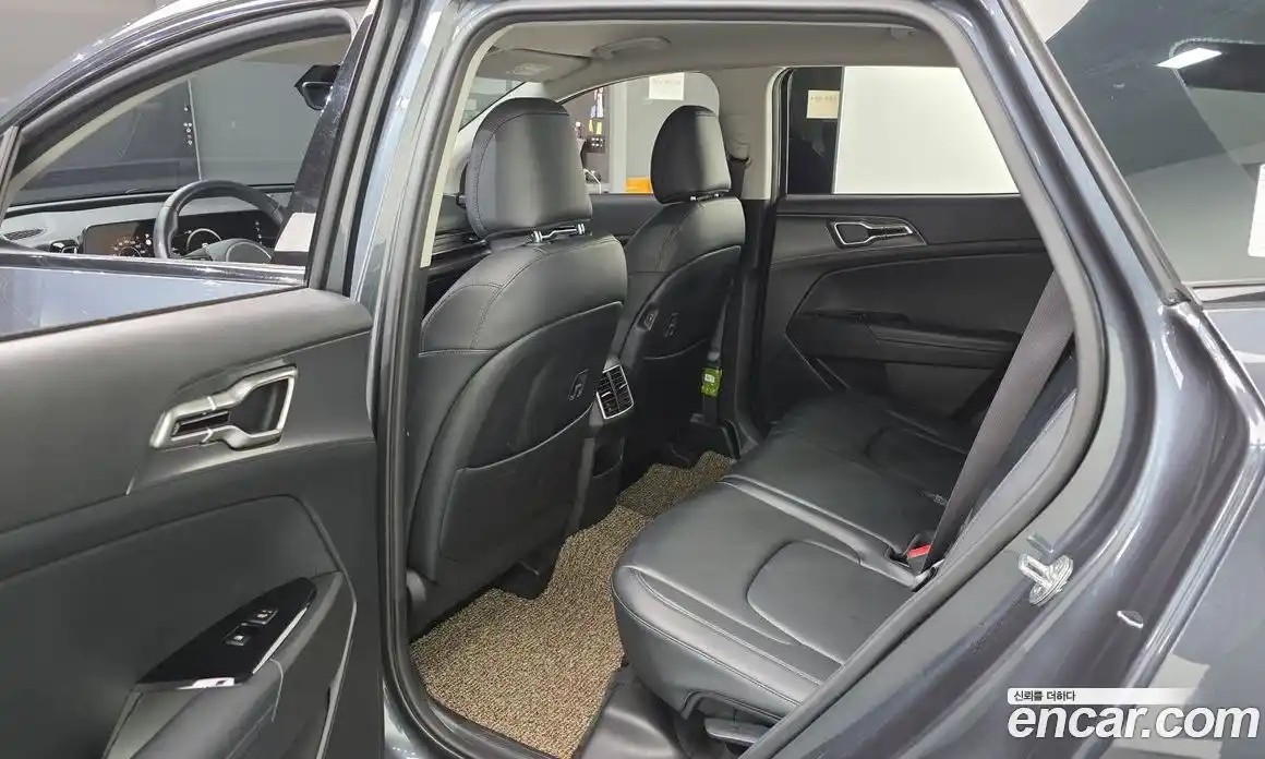 Kia Sportage 2022 1.6 Автомат в Москве № 96525, фото 14