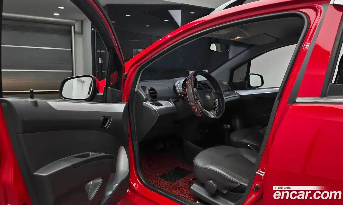 Chevrolet Spark 2014 1.0 Автомат в Москве № 97354, фото 20