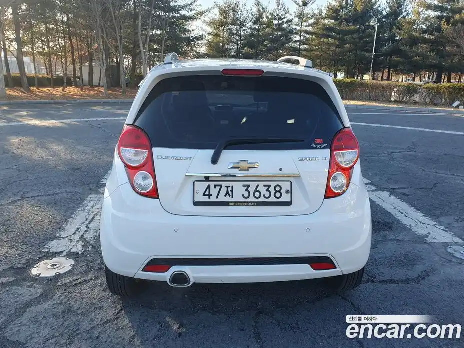 Chevrolet Spark 2013 1.0 Автомат в Москве № 98732, фото 16