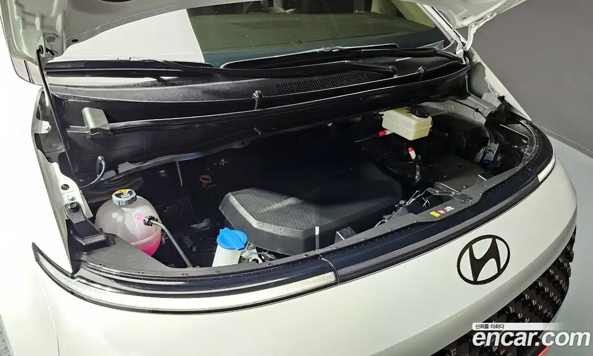 Hyundai Staria 2025 2.2 Автомат в Москве № 10159, фото 6