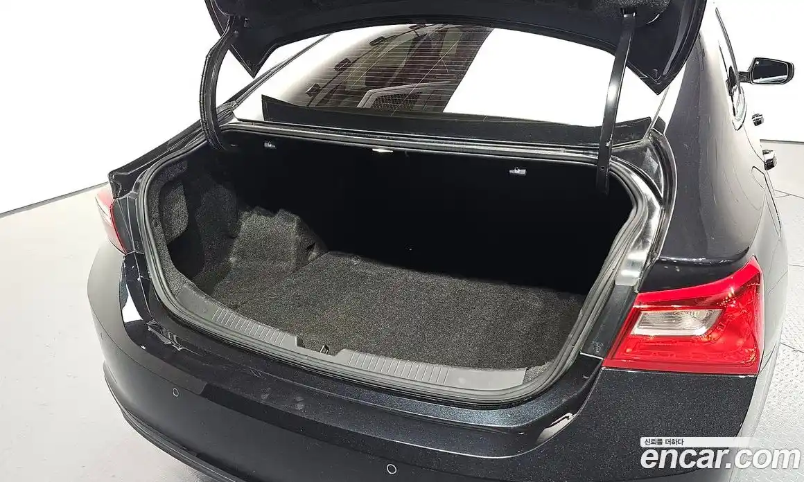 Chevrolet Malibu 2017 1.5 Автомат в Москве № 103404, фото 6