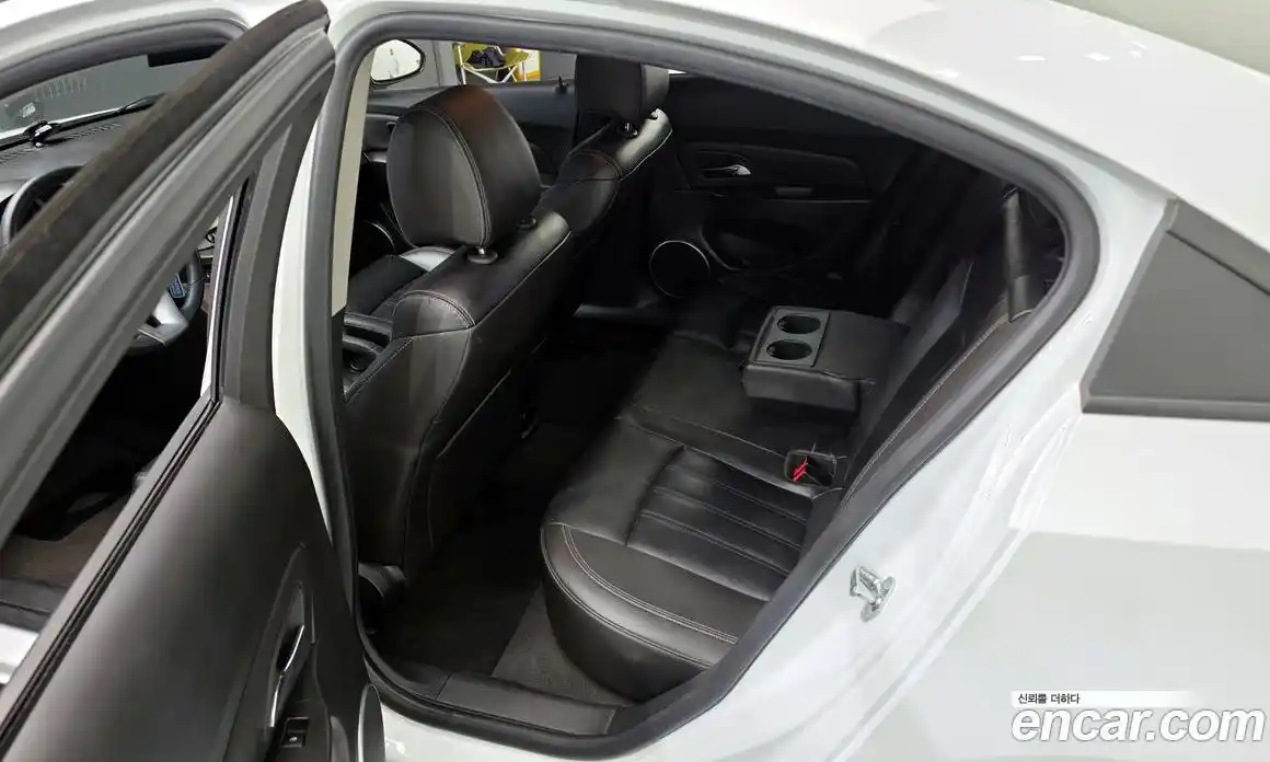 Chevrolet Cruze 2013 1.8 Автомат в Москве № 105679, фото 16