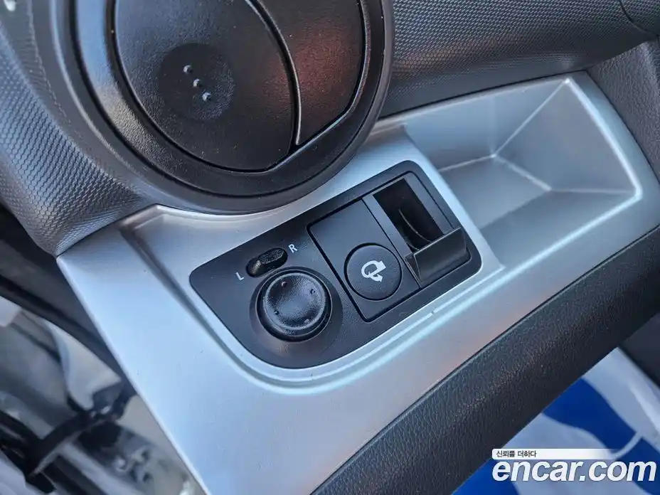 Chevrolet Spark 2015 1.0 Автомат в Москве № 105744, фото 16