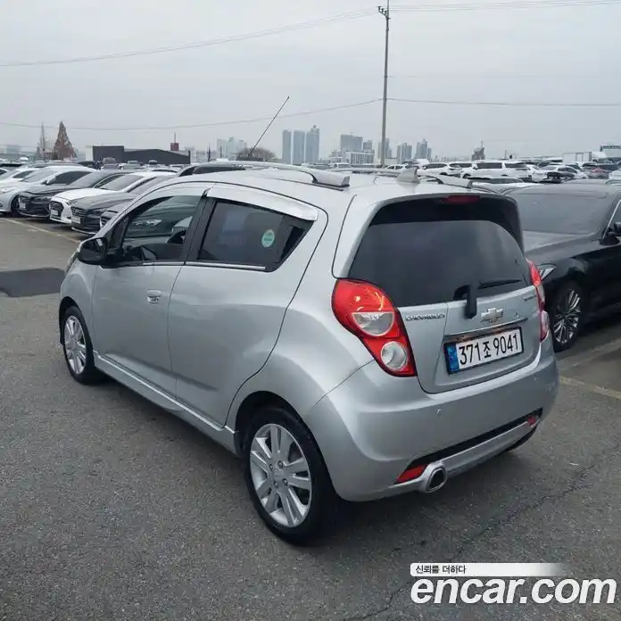 Chevrolet Spark 2013 1.0 Автомат в Москве № 105762, фото 17