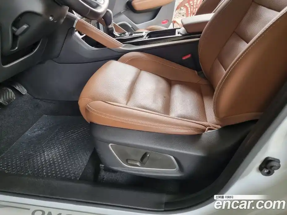 Renault QM6 2025 2.0 Автомат в Москве № 106189, фото 16