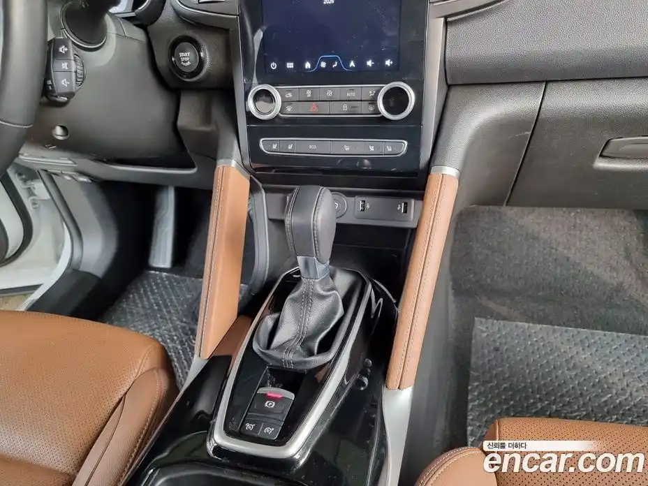 Renault QM6 2025 2.0 Автомат в Москве № 106189, фото 8