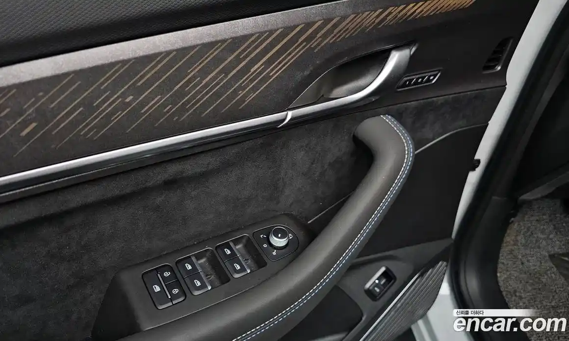 Renault Grand Koleos 2025 1.5 Автомат в Москве № 106329, фото 19